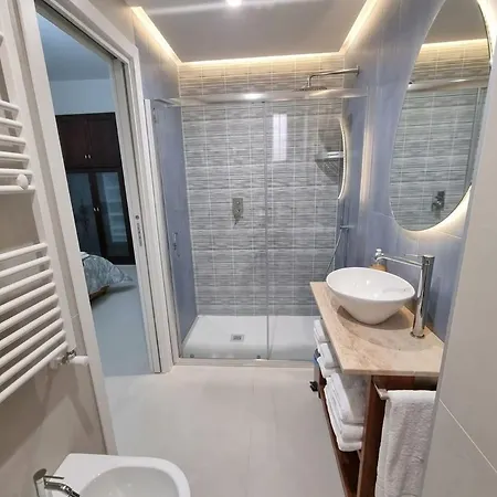 Apartament La Casa Di Lucia Neapol