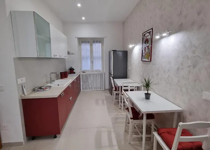 Apartament La Casa Di Lucia Neapol